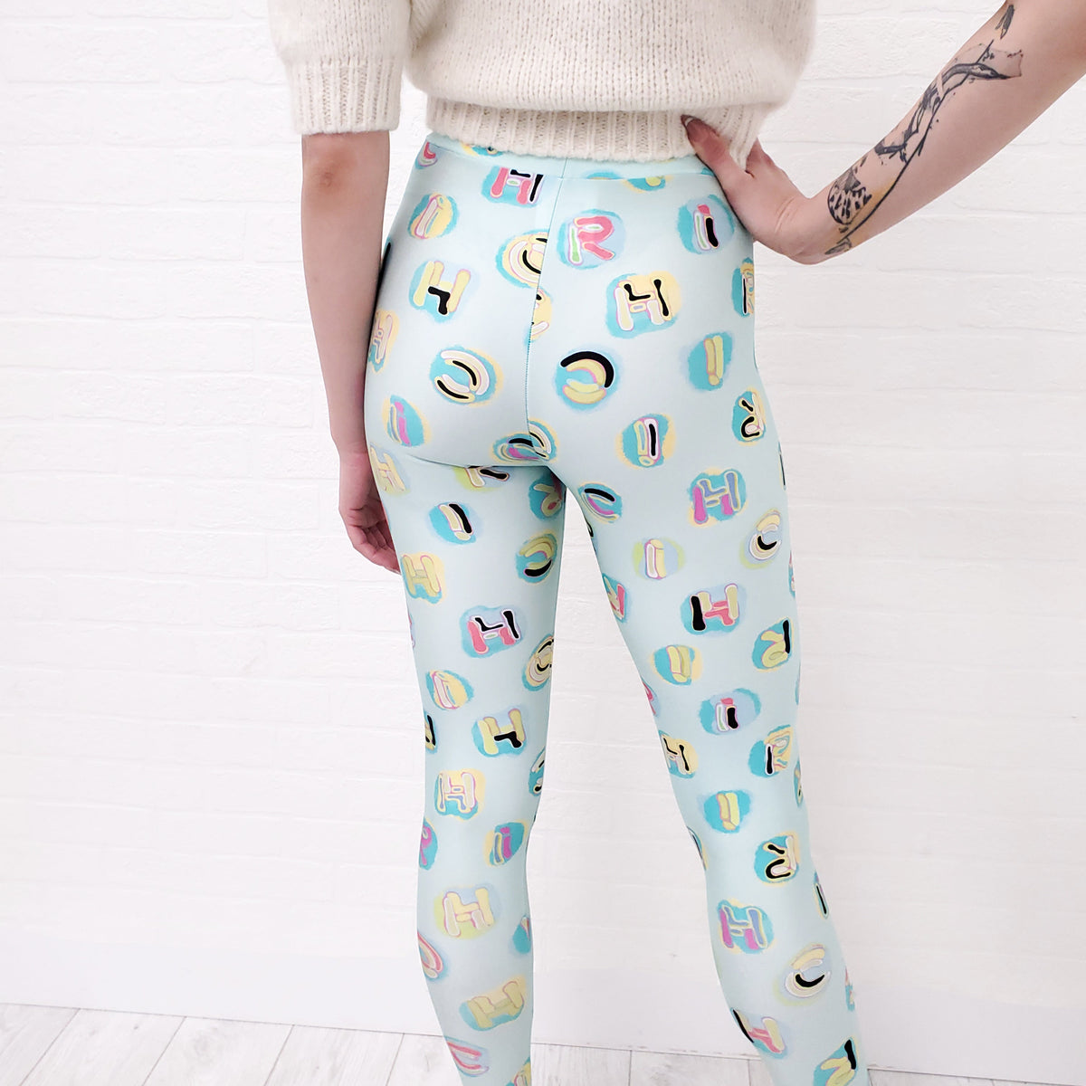 ALESSANDRA RICH GRAPHIC LEGGINGS - SIZE 38