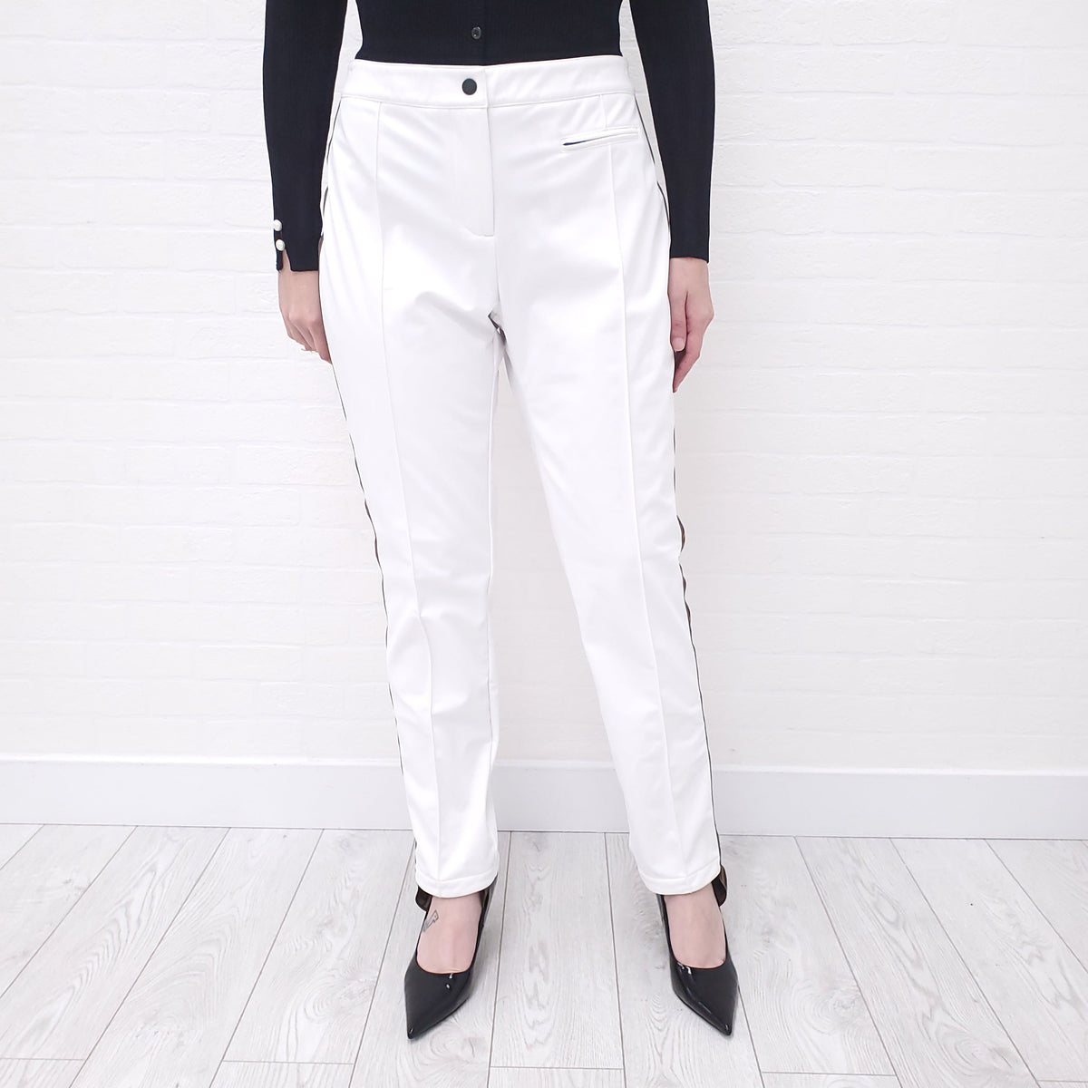 FENDI LOGO WHITE SKI PANTS - SIZE 48