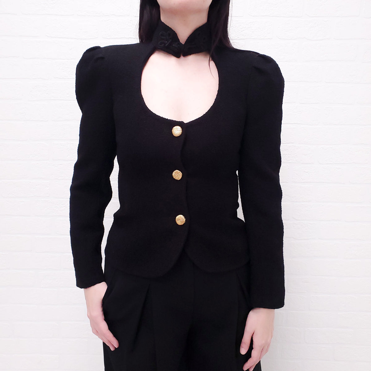 ALESSANDRA RICH BLACK CORD TRIMMED CUT OUT BOUCLE JACKET - SIZE 40