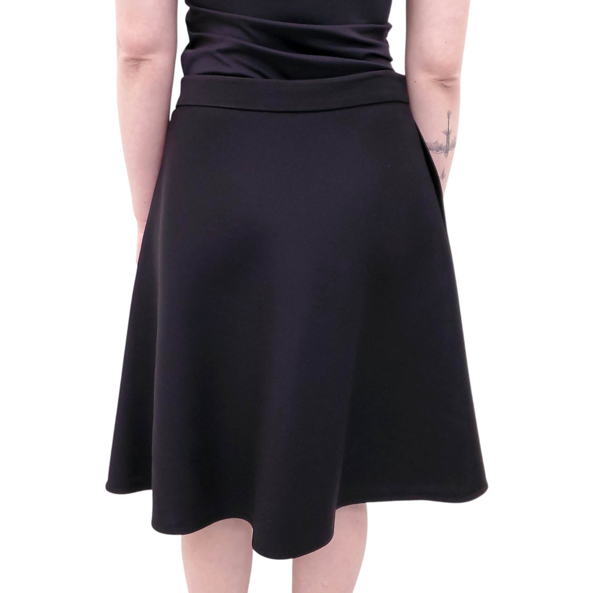 VALENTINO BLACK A-LINE SKIRT - SIZE 12