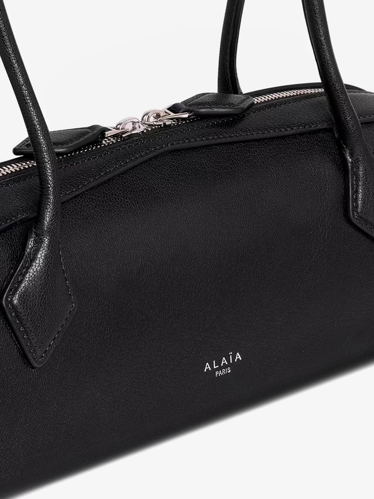 Alaia Women Le Teckel Medium Leather Shoulder Bag