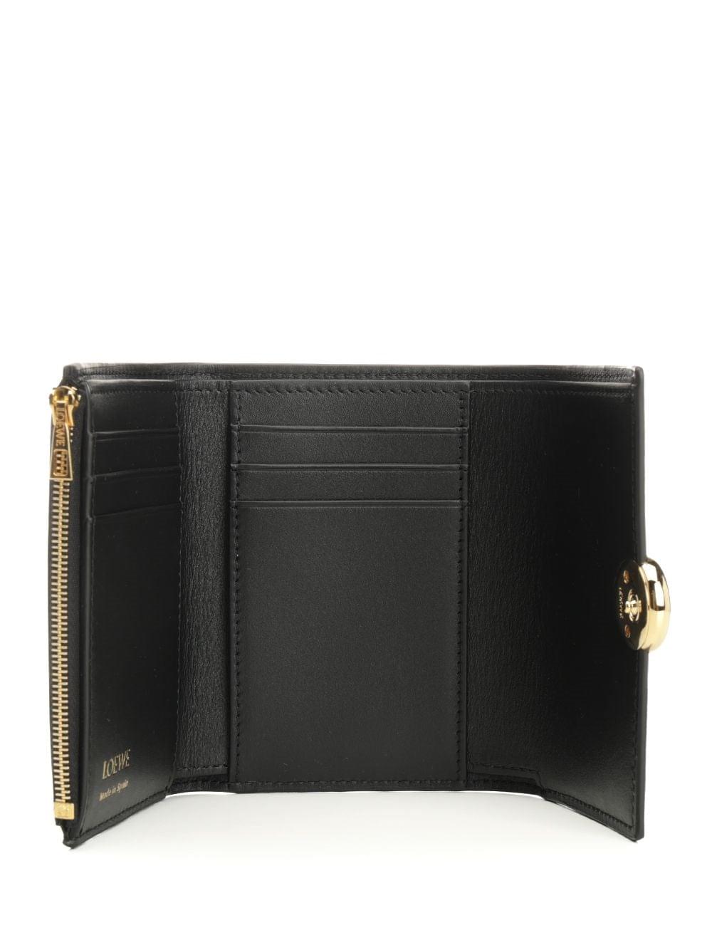 Loewe Women Small Vertical Wallet "Pebble"