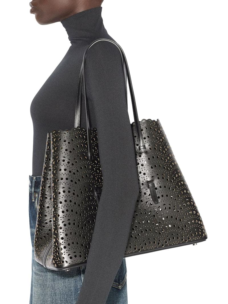 Alaia Women Mina 37 Leather Bag