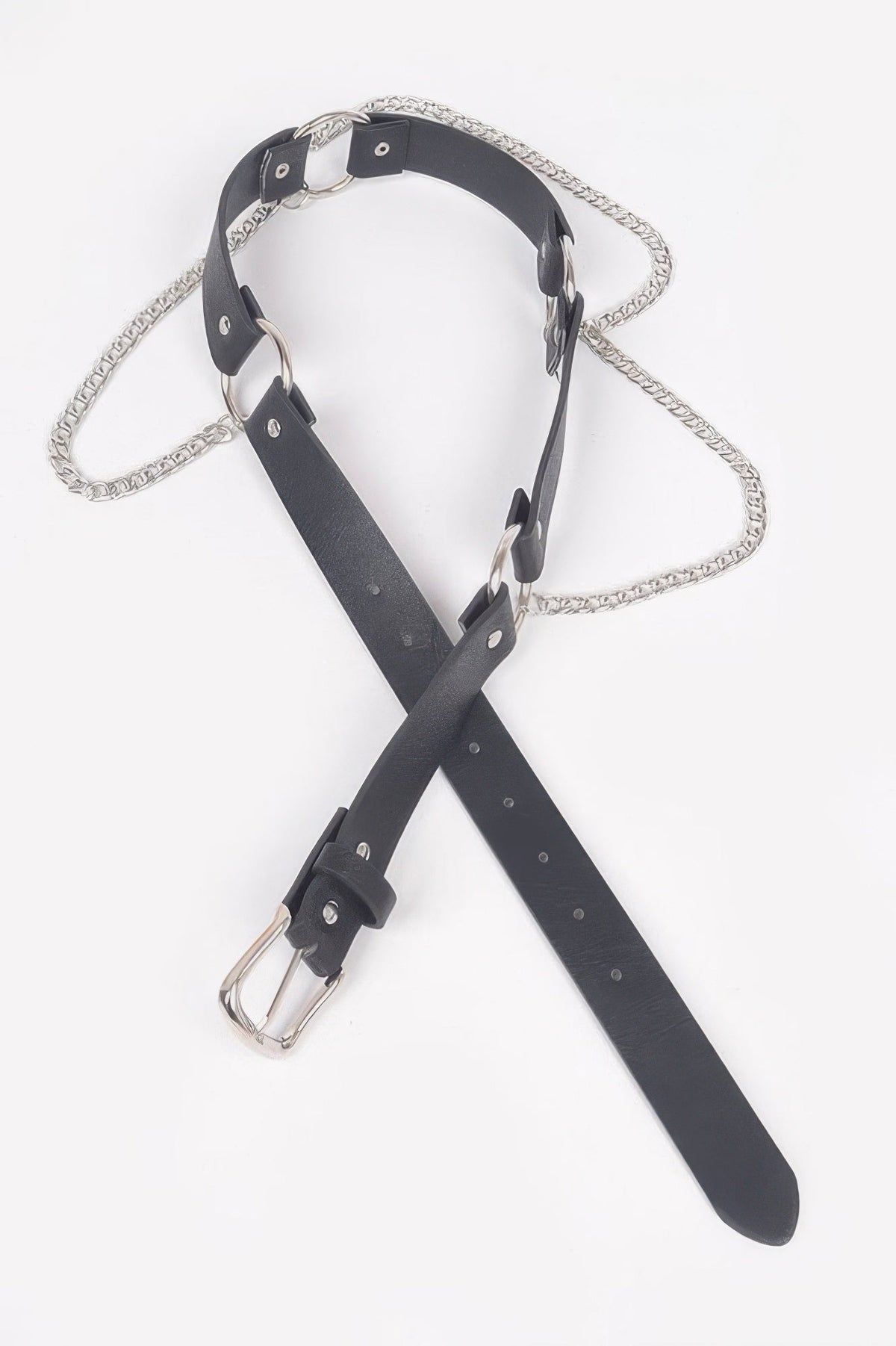 Modern Chain Belt with Back Accent for Elevated Style