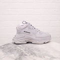 BALENCIAGA GREY TRIPLE S SNEAKERS - SIZE 41