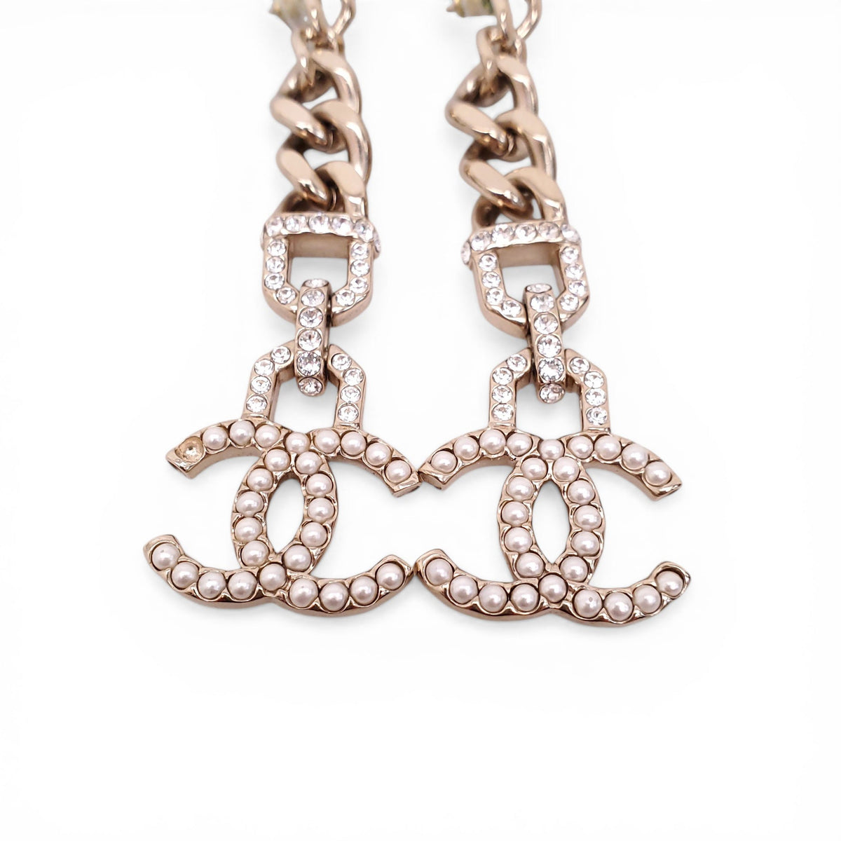 CHANEL CRYSTAL AND PEARL CC LOGO DROP EARRINGS