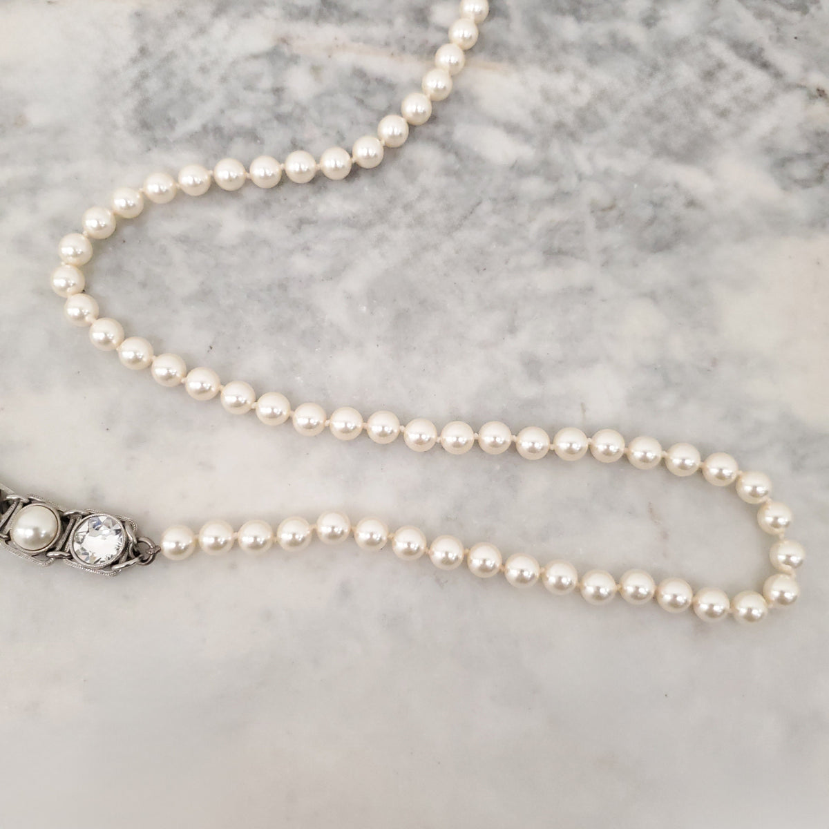 CHANEL PEARL AND SQUARE CRYSTAL 'CHANEL' NECKLACE