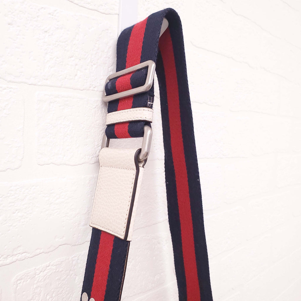 GUCCI WHITE DIONYSUS BAG WITH STUDDED LOGO GUITAR STRAP