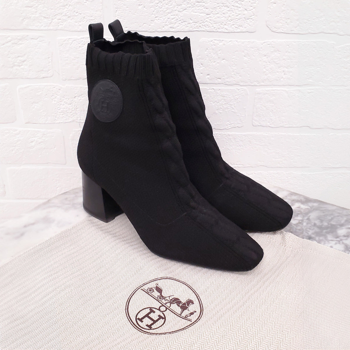 HERMÈS BLACK 'VOVLER 60' ANKLE BOOT- SIZE 36