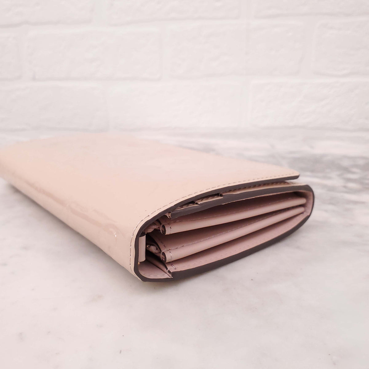 LOUIS VUITTON PALE PINK PATENT MONOGRAM WALLET ON CHAIN
