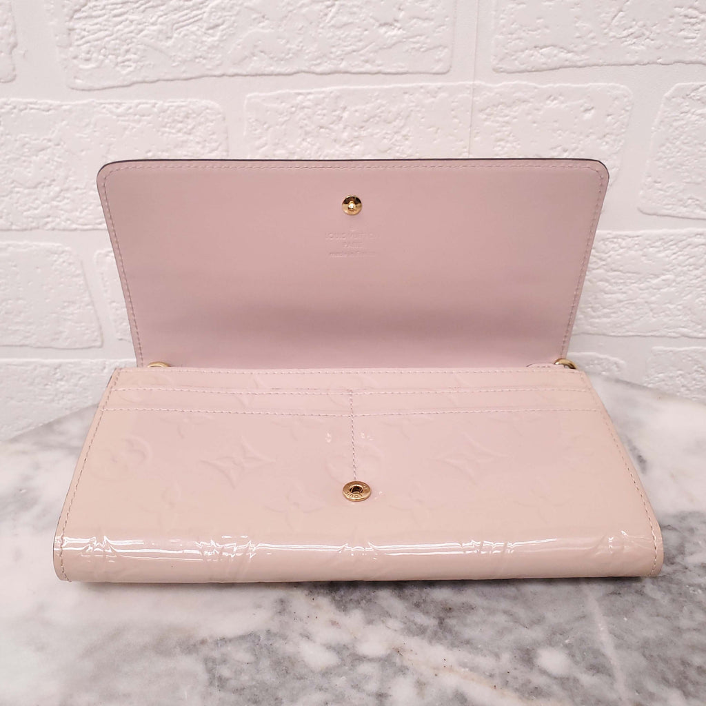 LOUIS VUITTON PALE PINK PATENT MONOGRAM WALLET ON CHAIN