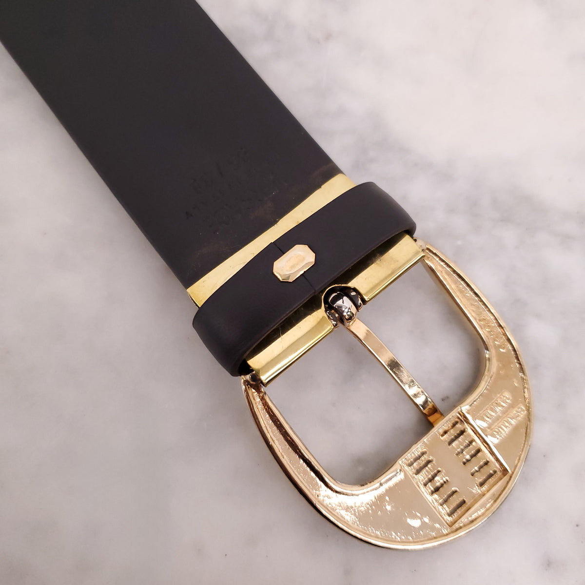 VERSACE BLACK AND BLUE LEATHER PRINTED LOGO BELT - SIZE 95