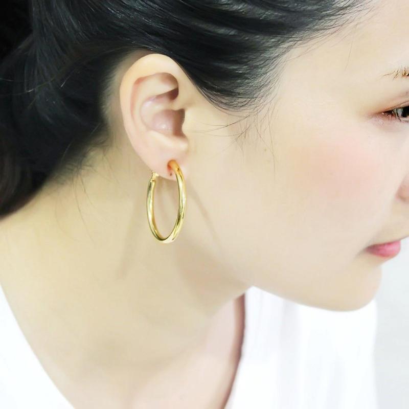 Gold Brass Earrings with No Stone