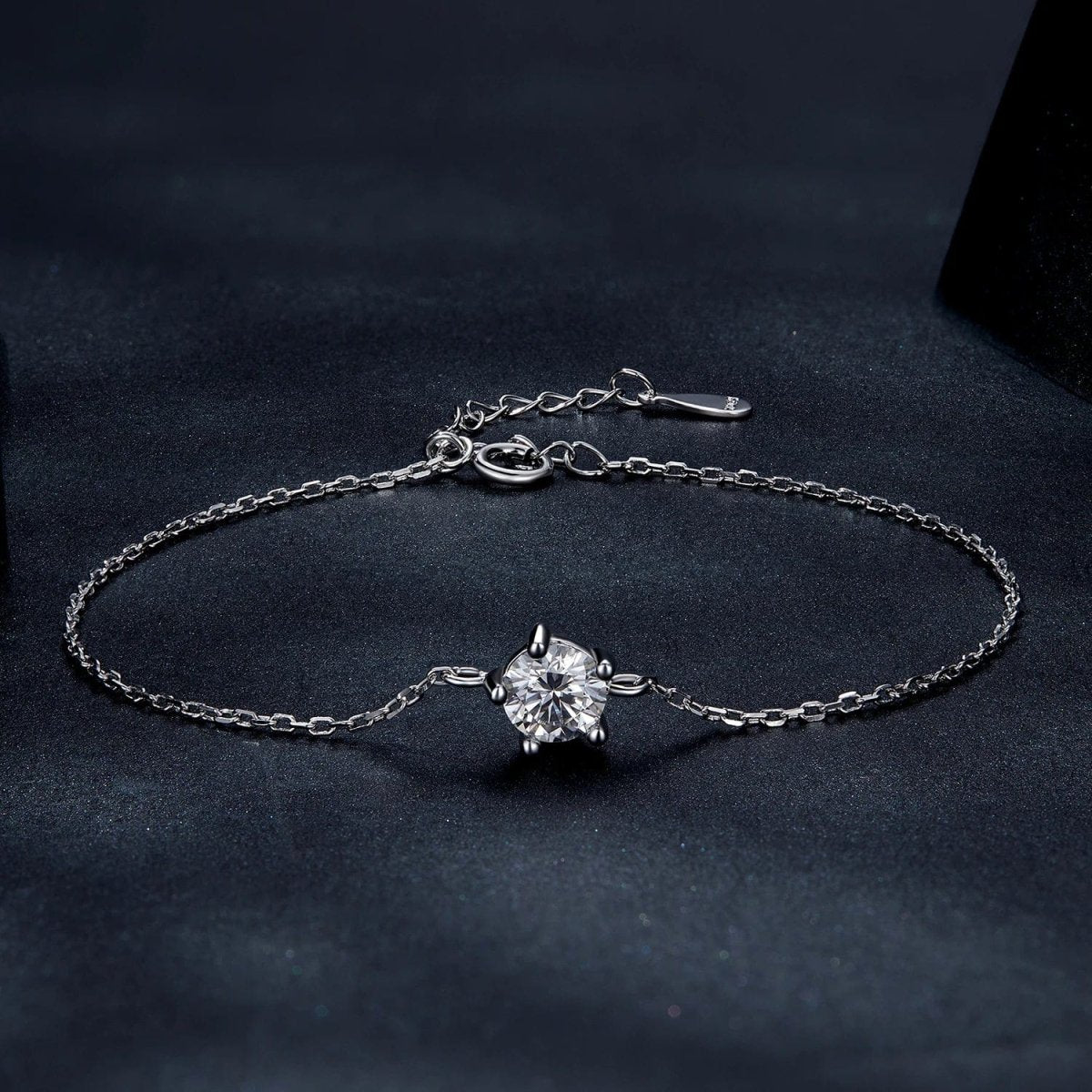 Pangama Solitaire Sterling Silver Moissanite Bracelet
